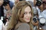Angelina Jolie uwielbia igraszki na podłodze