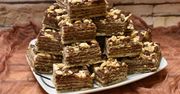 Przekładane wafle. Pyszny deser jak za dawnych lat
