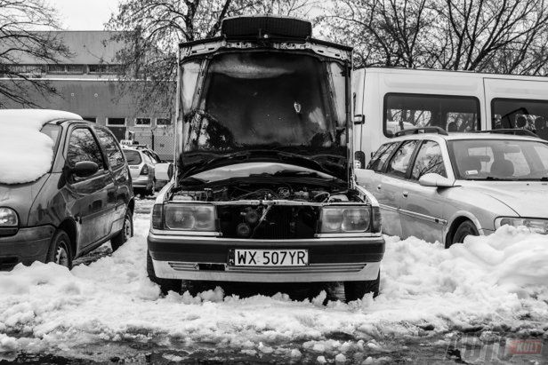 Jazda youngtimerem - cz. 10: prace przy silniku i demontaż LPG w mercedesie 190E W201