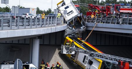 Wypadek autobusu w Warszawie. Kolega kierowcy: lubił się zabawić