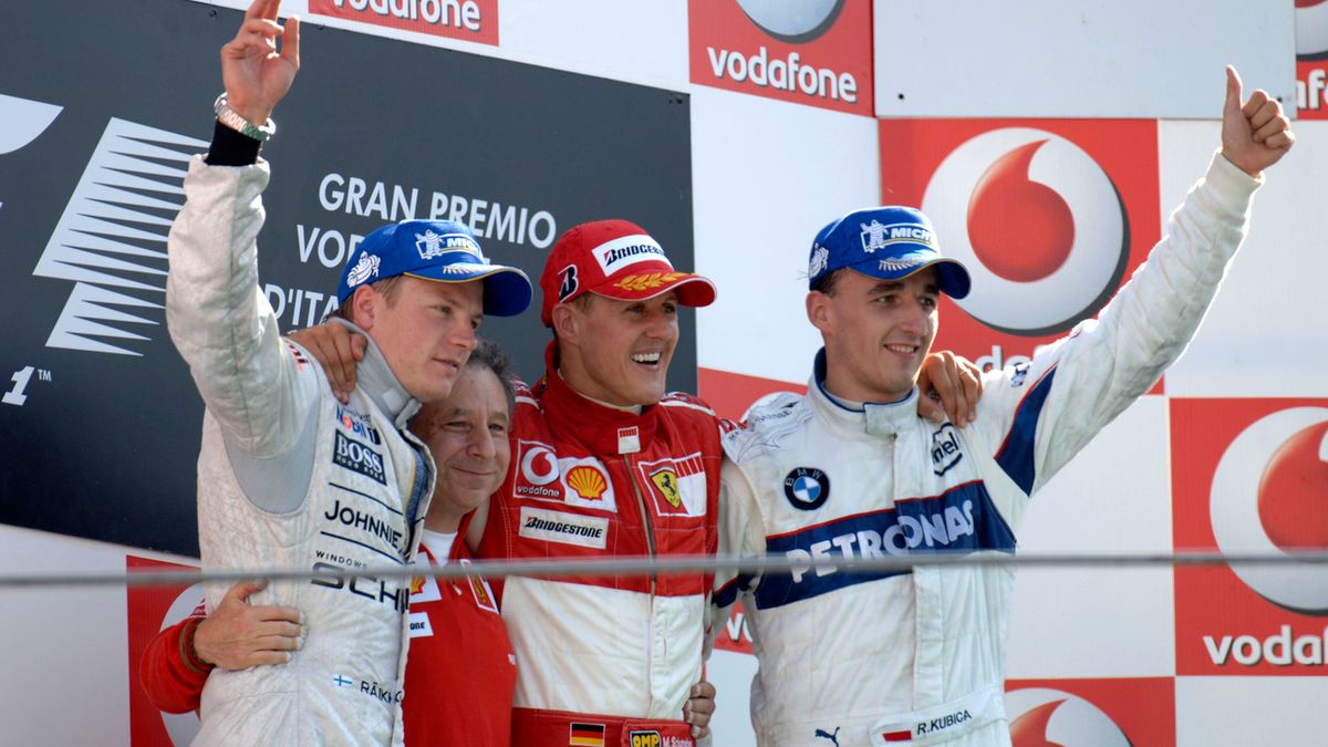 Materiały prasowe / Ferrari / Na zdjęciu: Robert Kubica (pierwszy z prawej), podium GP Włoch 2006