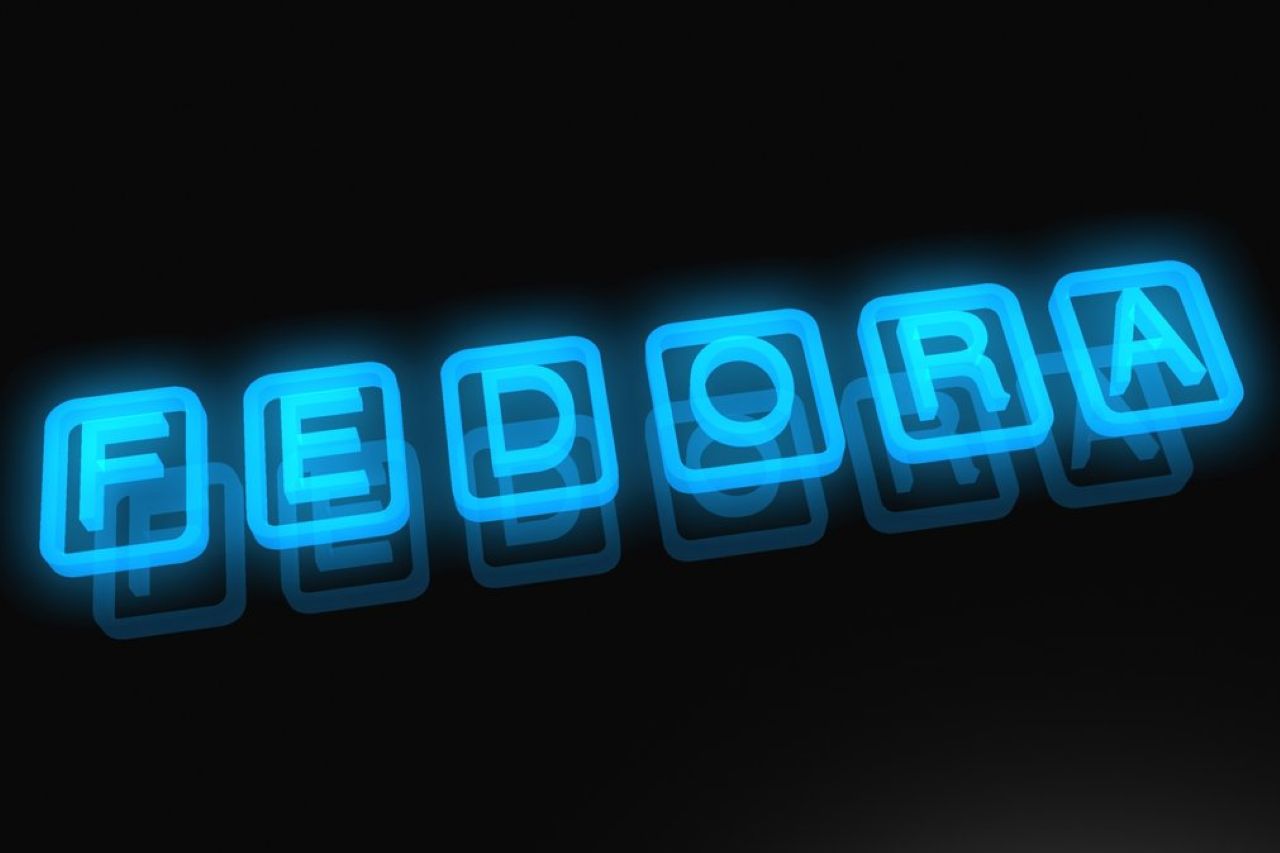 Spóźniona Fedora 26 wchodzi do gry z GNOME 3.24 i nowym spinem LXQt