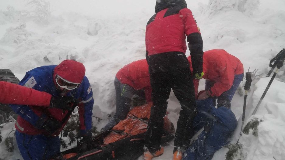 Babia Góra. "Morsująca" kobieta z komplikacjami w Krakowie