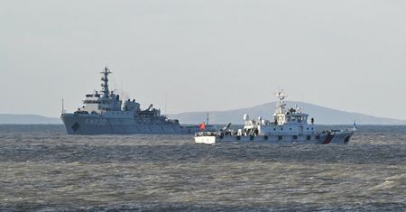 Chińskie okręty krążą na Pacyfiku. Na Tajwan padł blady strach