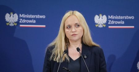 Rząd chce zlikwidować kominy płacowe w szpitalach. Rozważa limity godzin pracy