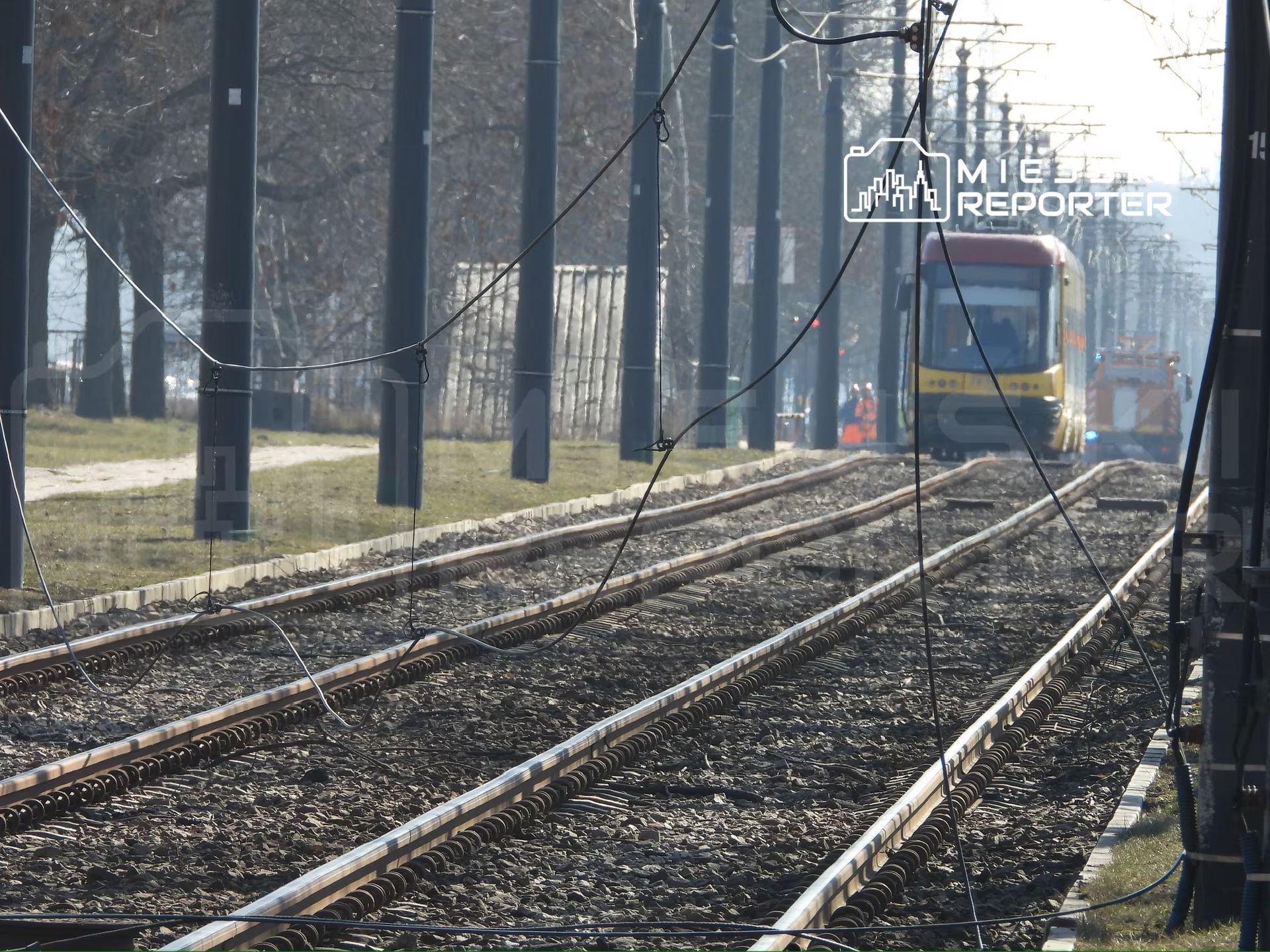 Ciężarówka zerwała sieć trakcyjną