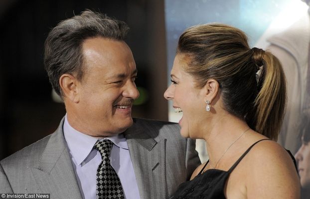 Tom Hanks o żonie chorej na raka: "Trzeba rzucić wszystko i zacząć walczyć. Podziwiam ją!"