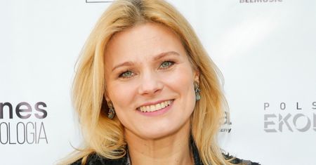 Anna Głogowska pokazała zdjęcia ze ślubu brata. Podobni?