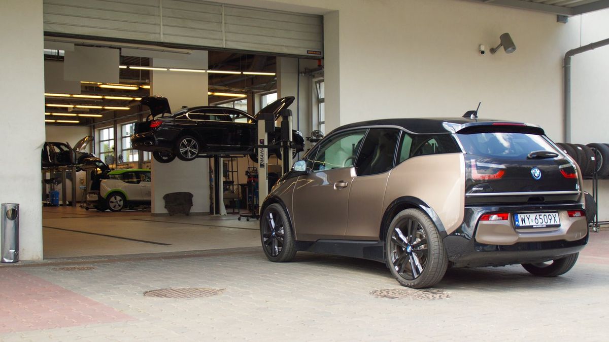 Serwis samochodów elektrycznych jest tani i szybki