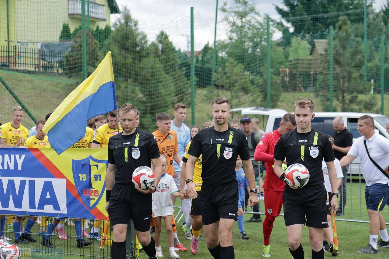 Tłuchowia zadebiutowała w Betclic 3. Lidze. Całe Tłuchowo mocno dopingowało