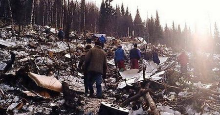 Pilot pozwolił dzieciom usiąść za sterami. To były jego ostatnie słowa