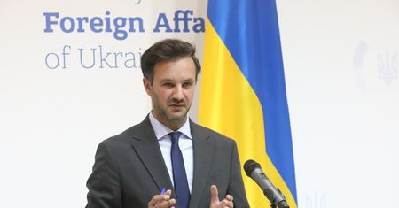 Ukraina oskarża Rosję. "Przekierowuje  drony nad państwa bałtyckie"