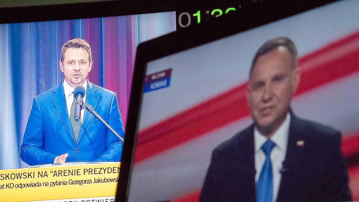 Druga tura wyborów coraz bliżej, a szanse kandydatów wydają się wyrównane. 