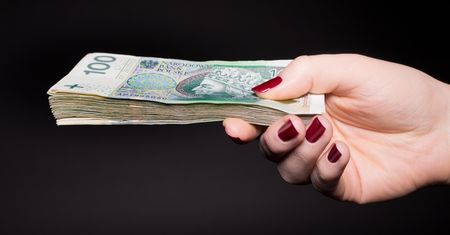 Gorąco w skarbówce. Funkcjonariusze wyprowadzili czterech urzędników