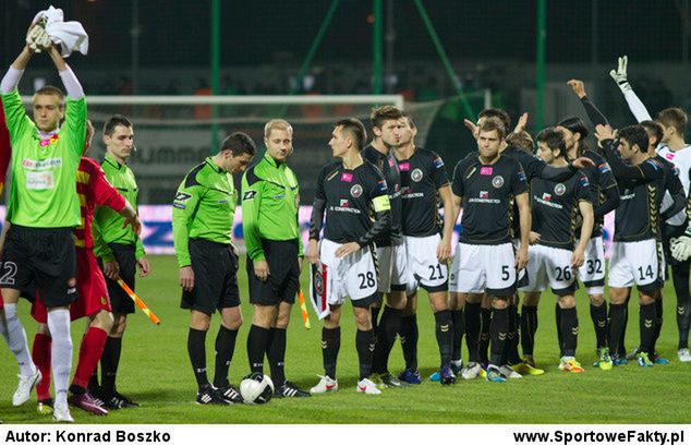 Poloniści poradzili sobie z Cracovią i wciąż walczą o tytuł