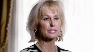 Helena Król-Kołodziey urodzinowo pozuje z synem PAPCIA CHMIELA. Bardzo się zmieniła od czasu "Żon Hollywood"? (FOTO)