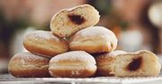 Dlaczego w tym roku zapłacimy więcej za pączki? Wina dwóch produktów