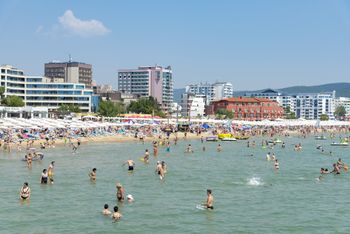Ostatnia szansa na tanie wakacje w Bułgarii? "Niekiedy proces przebiega drastycznie"