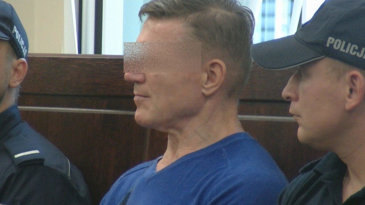 Szczecin: 71-letni "Oczko" nie za długo nacieszył się wolnością. Chciał dorobić na narkotykach i papierosach?