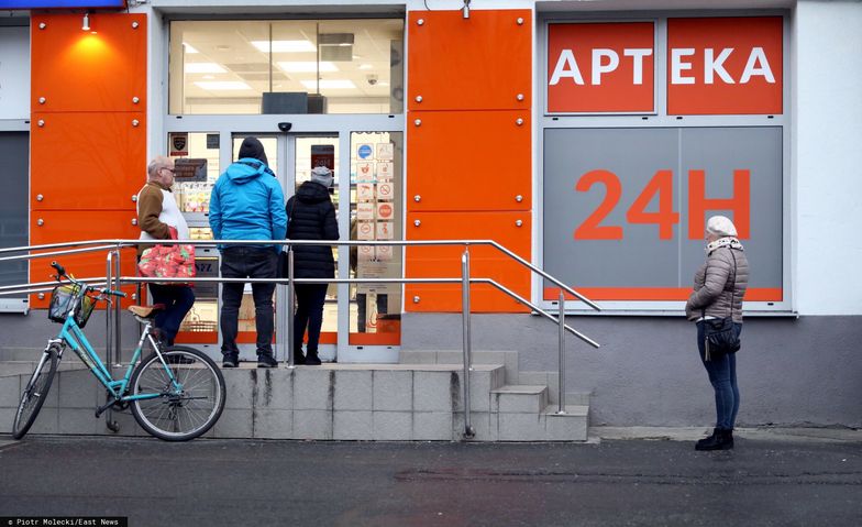 Polscy naukowcy: antyszczepionkowcy otumaniają dużą część społeczeństwa