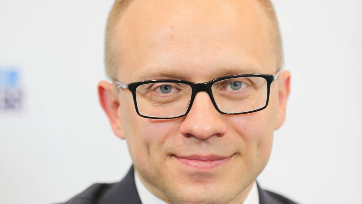 Artur Soboń powiedział, że na miejscu wojewody wstrzymywałby się z publikacją uchwały