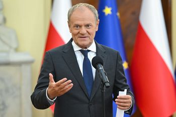 Tusk ujawnił kulisy. "Nawrocki się nie zorientował"