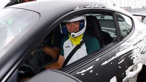 Hubert Hurkacz za kierownicą samochodu rajdowego. "To jest istny as!"