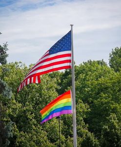 Warszawa. Miesiąc Dumy LGBTQ obchodzi ambasada USA w Polsce. "Koniec przemocy, dyskryminacji i stygmatyzacji"