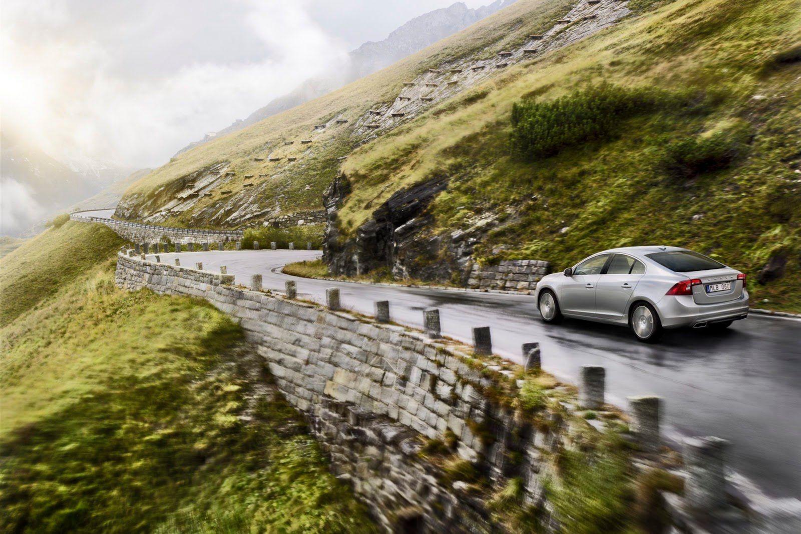 Volvo S60, V70 XC60