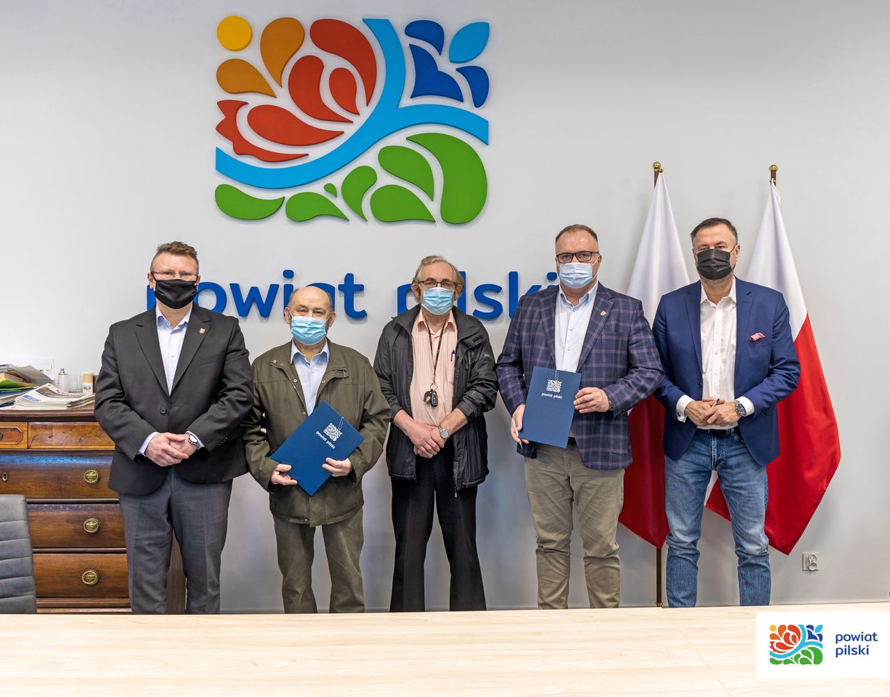 Powiat Pilski wspiera sport – podpisanie kolejnych umów