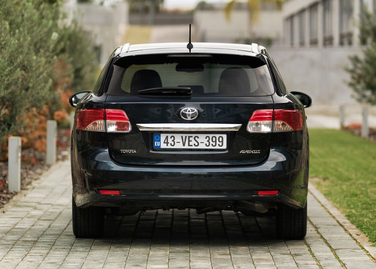 Toyota Avensis FL
