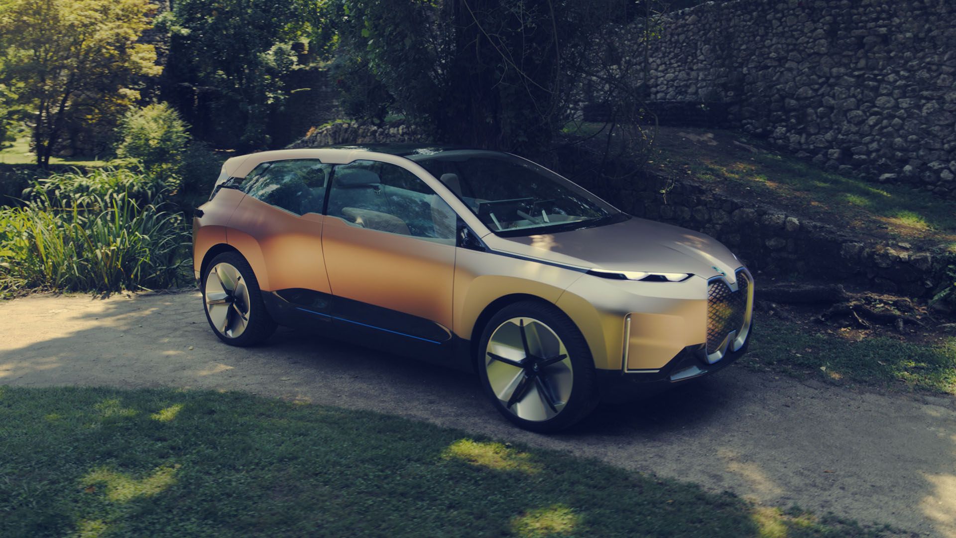Najwidoczniej era Chrisa Bangla nie jest najgorszym etapem w stylistyce BMW.