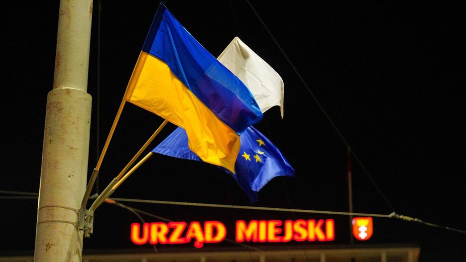 Zatrzymano mężczyznę, który miał ściągać flagi Ukrainy z miejsc publicznych