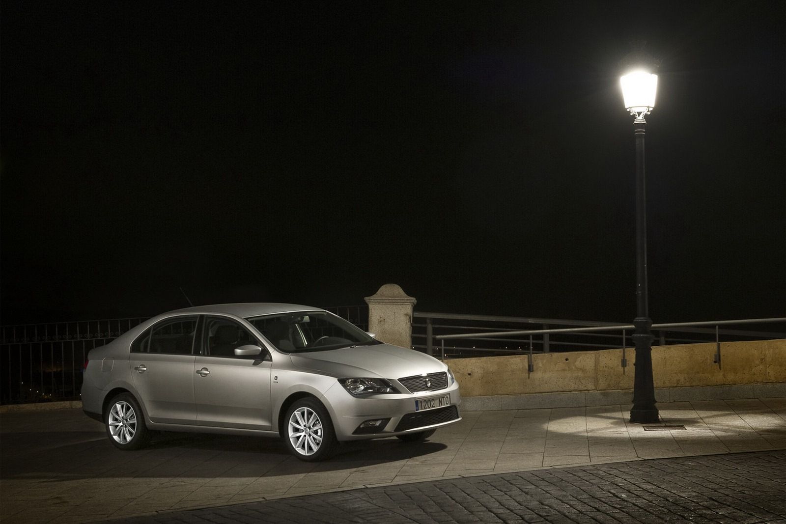 Seat Toledo (2012) - obszerna galeria zdjęć 29