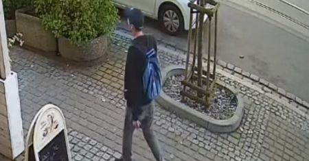 Mężczyzna nie miał wstydu. Policja z Bydgoszczy opublikowała nagranie