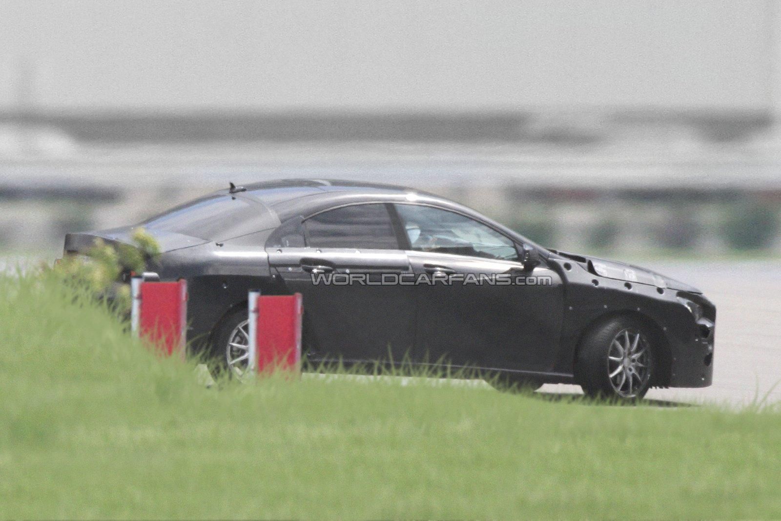 Mercedes BLS Spy