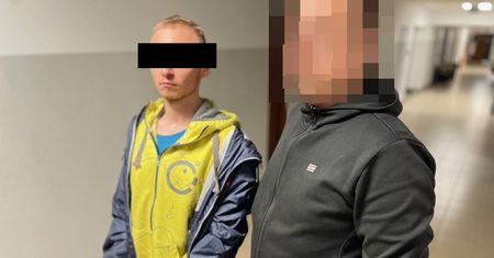 Brutalny atak na kobietę. Rzucił się na nią z metalowym prętem