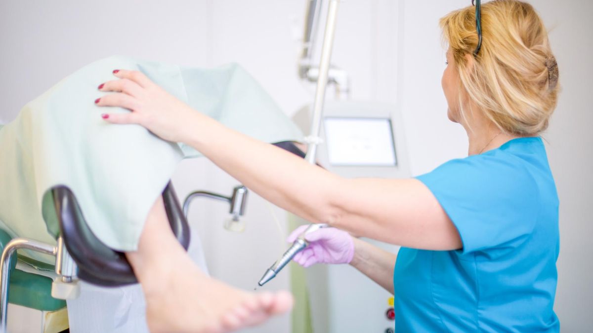 Zdrowie intymne Polek. Coraz więcej kobiet unika badań ginekologicznych