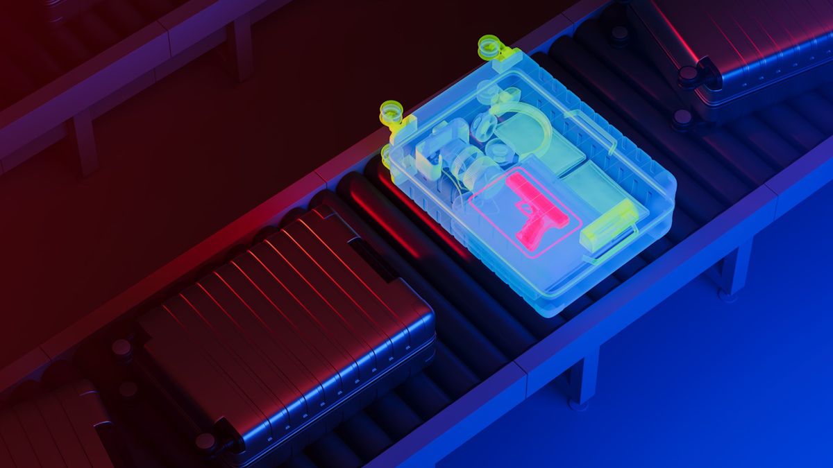 Funkcjonariusze zauważyli broń w bagażu