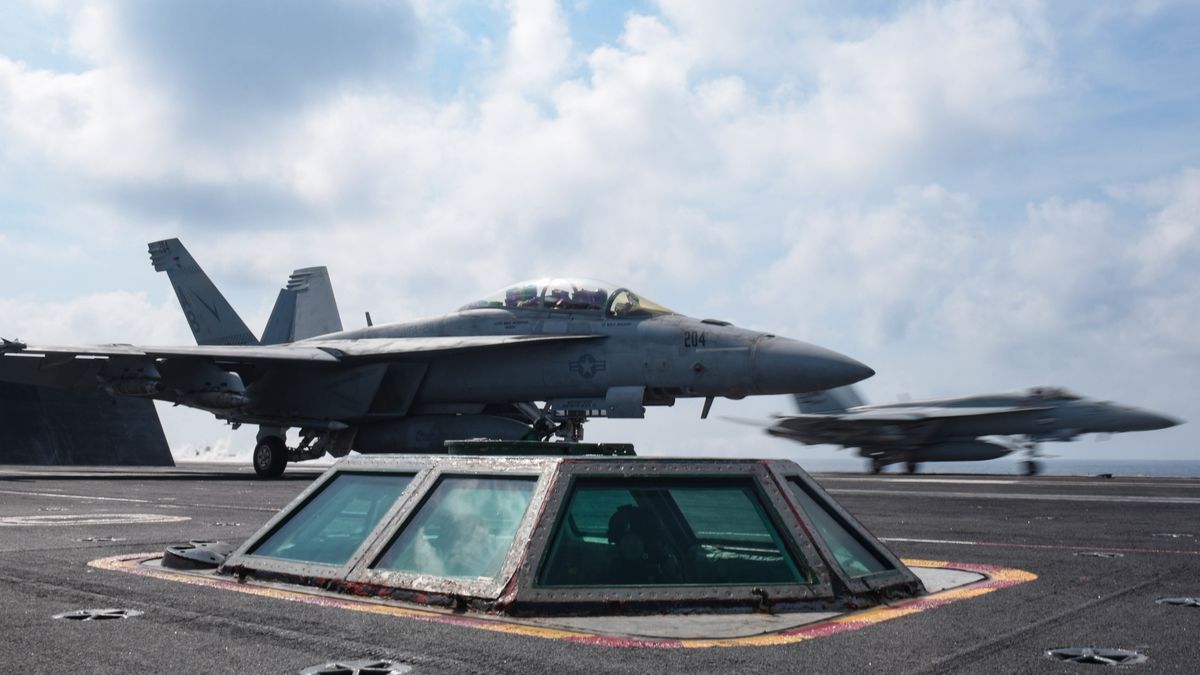 F/A-18E Super Hornet
