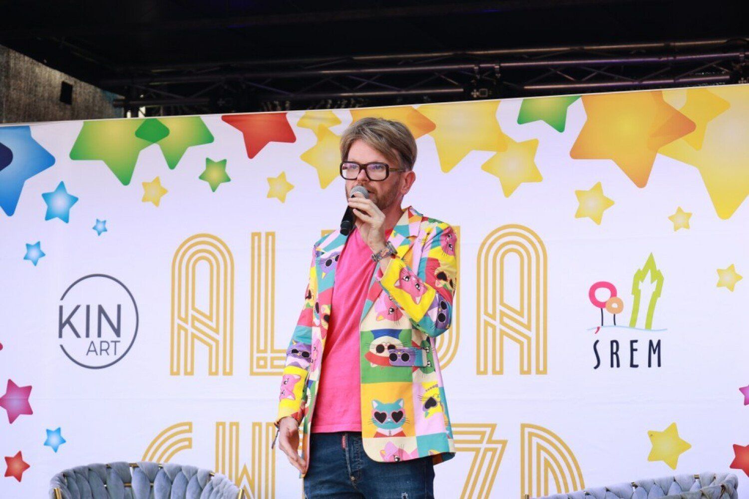 Jakub Tylman podczas Festiwalu Aleja Gwiazd w Śremie. 12 sierpnia 2023.