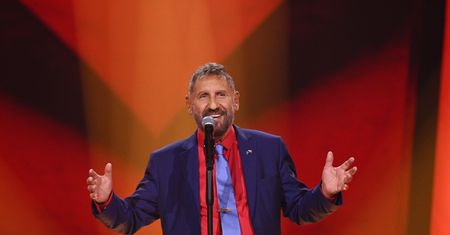 "The Voice Senior": Wnuk ostatniego króla romskiego uczestnikiem show. Widzów czeka niespodzianka