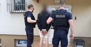Rutki-Kossaki: Schowali się w altance na widok radiowozu. Na ławce leżało foliowe zawiniątko