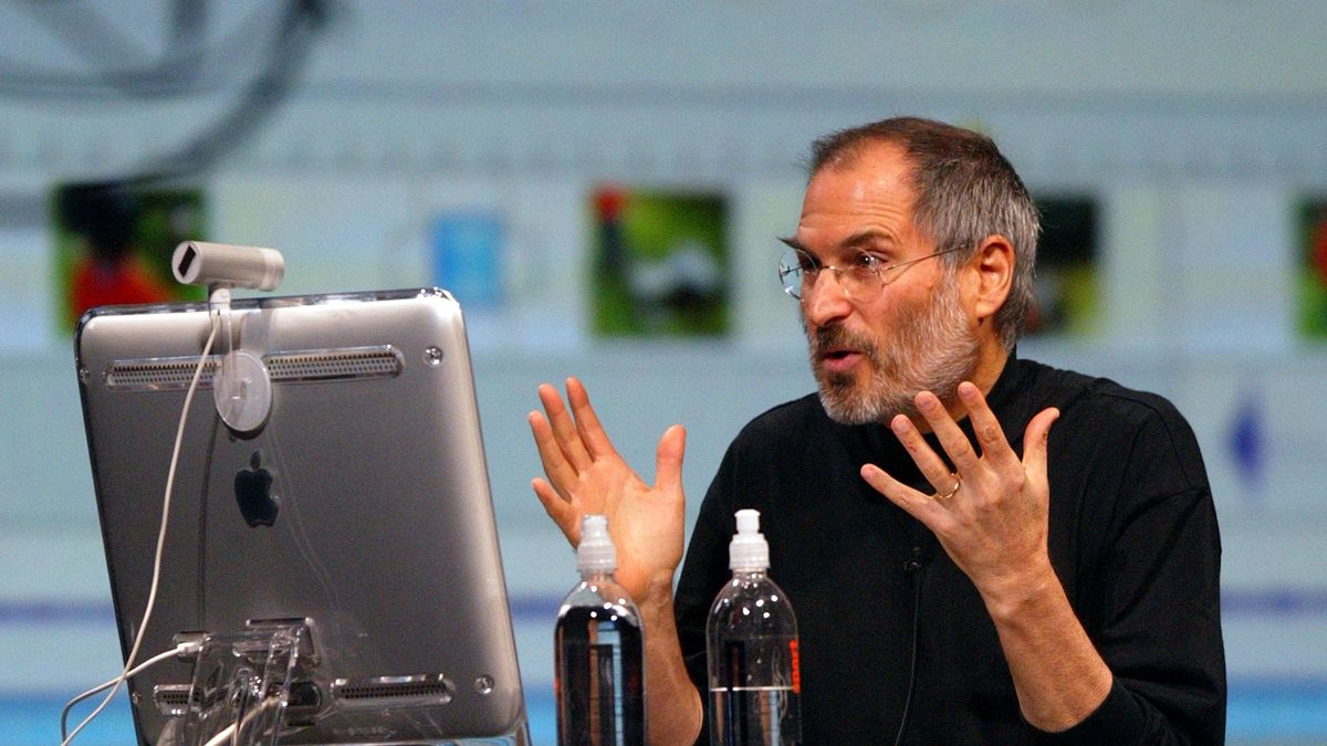 "Nie ma sensu zatrudniać inteligentnych ludzi i mówić im, co mają robić"