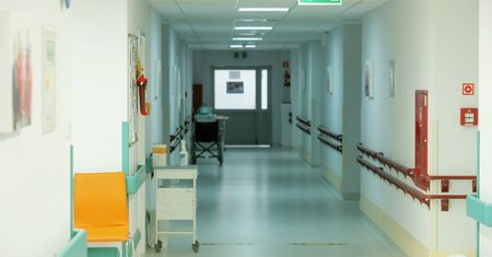 Koronawirus. Wrocław. Kliniki Centrum Chorób Serca USK wstrzymały przyjęcia. Zakażenia wśród pacjentów i personelu
