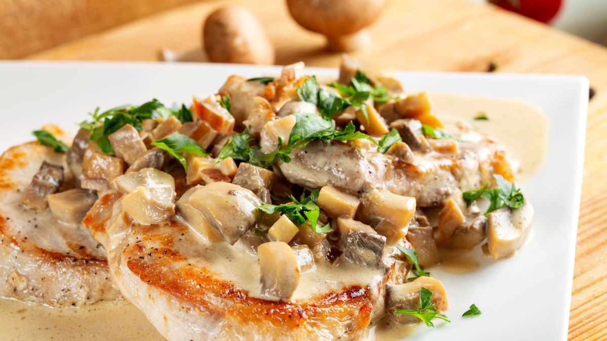 Polędwiczki w sosie pieczarkowym
