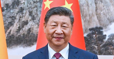 "Wielka umowa pozostaje nieuchwytna". Ekspert kreśli scenariusz dla relacji USA-Chiny