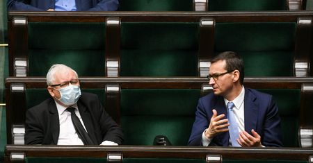Podwyżki dla posłów? Prof. Dudek nie ma wątpliwości