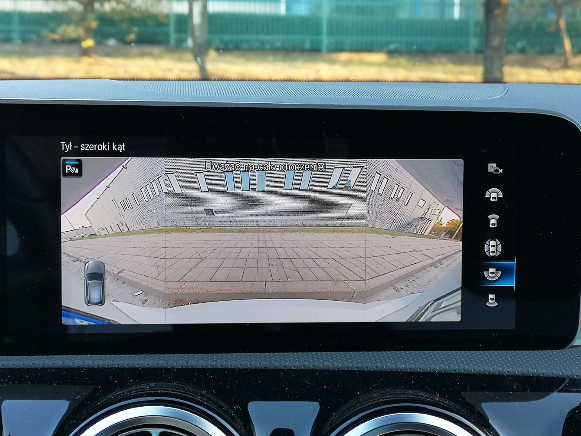 Mercedes A250e: System zarządzania energią i rozszerzona rzeczywistość 30