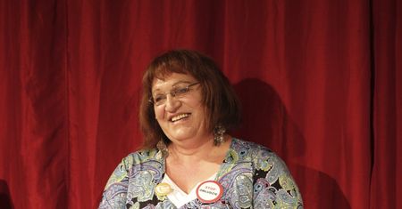 Anna Grodzka ledwo wiąże koniec z końcem. "Emerytura jest cienka"